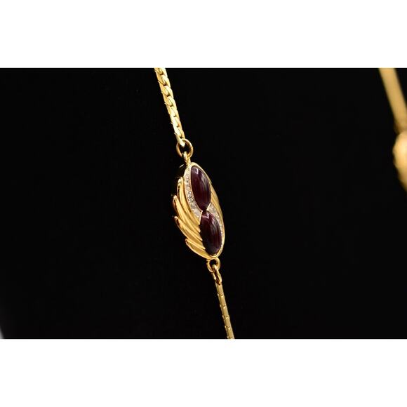 Givenchy Vintage Cabochon Necklace Red Crystal Gold Station Signed NOS 80s Bin7B - Picture 4 of 12